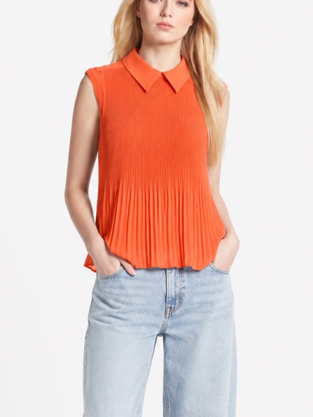 Ted Baker | 2 | Sleevleess Pleated Blouse
